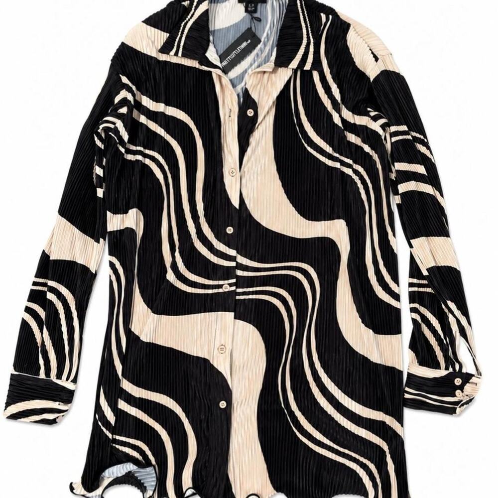 PrettyLittleThing NWT Pleated Abstract Swirl Shirt Dress Women’s US 6 Small S